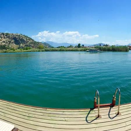 Midas Guest house 3*