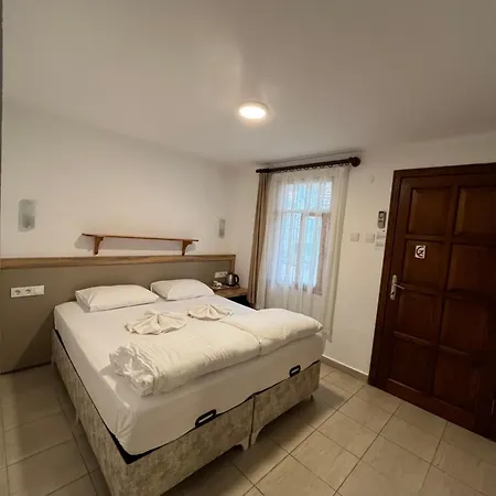Pensión Midas Dalyan