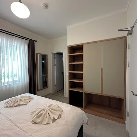 Midas Guest house